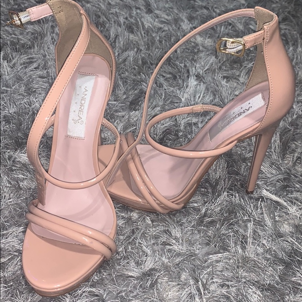 Classy brand new heels